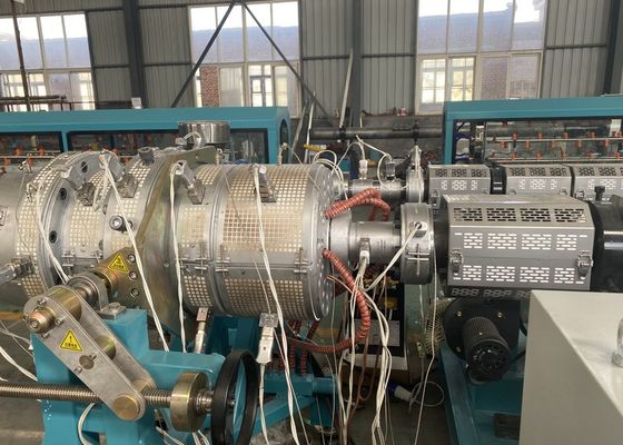 3 Katmanlı 20mm Polipropilen Boru Ekstrüzyon Ekipmanı 120kg/H