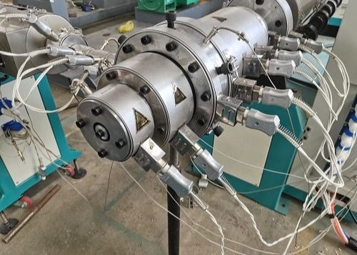 20-110mm PE PP HDPE Boru Ekstrüzyon Hattı / Makinası