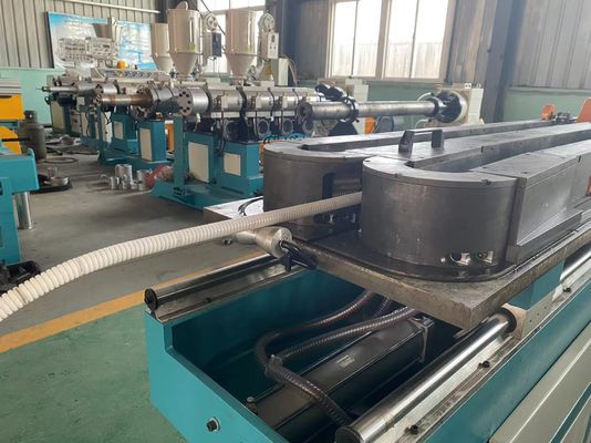 Elektrikli Tel Kılıf Yapımı İçin PE Tek Duvar Oluklu Boru Hattı