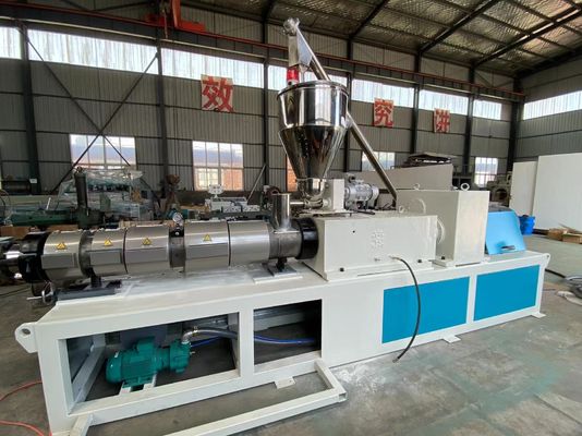 Otomatik Plastik Çift Vidalı Ekstruder PVC UPVC CPVC Boru Yapma Makinesi
