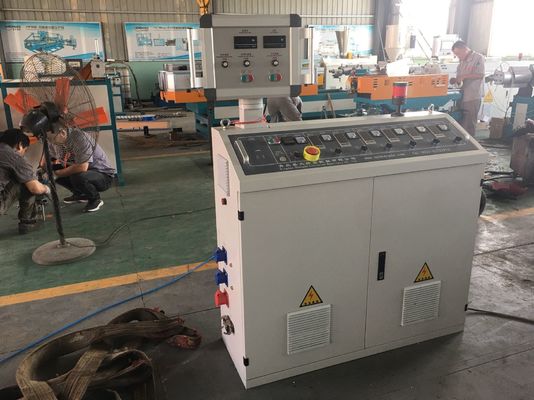 Su Temini Boru Drenaj Pvc Boru Ekstrüzyon Hattı İçin PVC Boru Yapma Makinesi