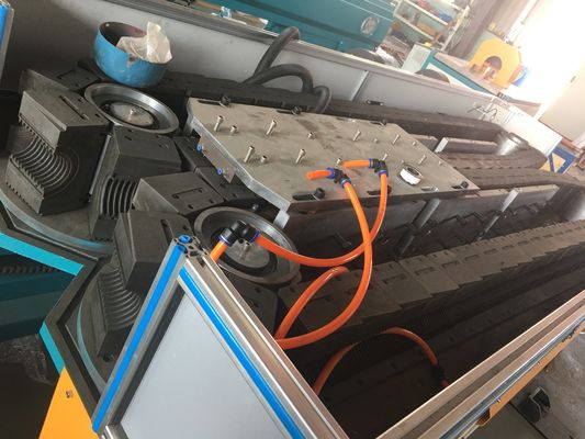 Boru Ekstrüzyon Hattı Plastik PVC Boru Su Temini Gaz Borusu Drenaj Borusu Ekstruder Ekstrüzyon Üretim Hattı / Makinesi
