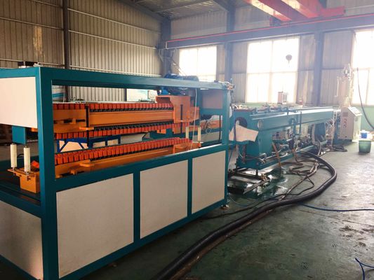Gömülü İplik Kablo Koruması için 100kg / H Erik Çiçeği Plastik Boru Üretim Hattı