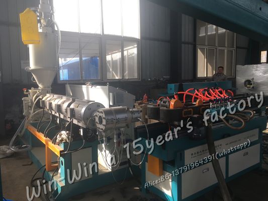 Plastik HDPE PE PP PVC Tek Duvar Oluklu Yumuşak Boru Ekstrüzyon Makinesi