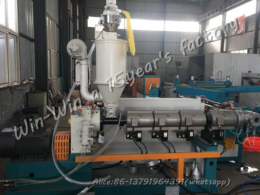 Plastik HDPE PE PP PVC Tek Duvar Oluklu Yumuşak Boru Ekstrüzyon Makinesi