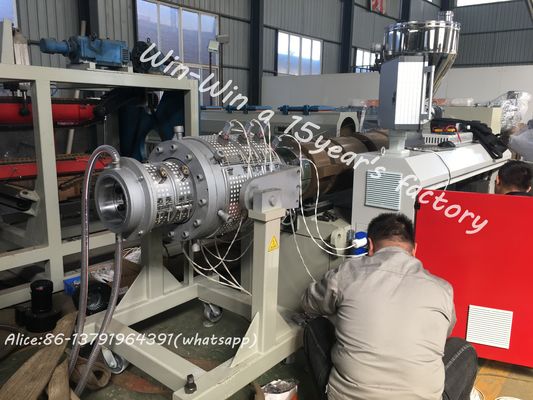 Plastik PVC PE PPR Katı Oluklu Boru Yapma Makinesi İkiz Tek Ekstrüzyon