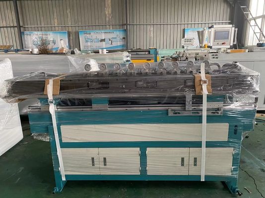 Yüksek Hızlı İtme Blok Kalıplama Makinesi Tek Duvar Oluklu Boru Ekstrüzyon Hattı