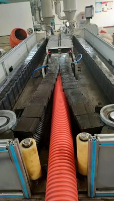 PE PP PVC Su Sulama Borusu için Elektrikli Çift Duvar Oluklu Boru Ekstrüzyon Hattı