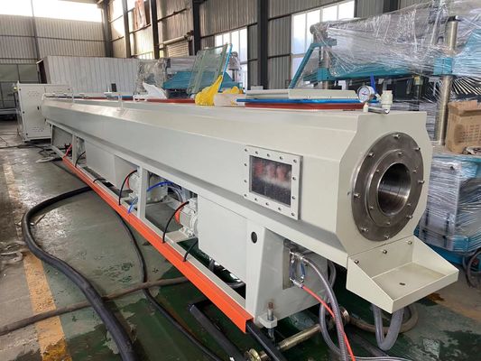 Su Temini ve Drenaj Borusu PVC Boru Ekstrüzyon Hattı Yapma Makinesi