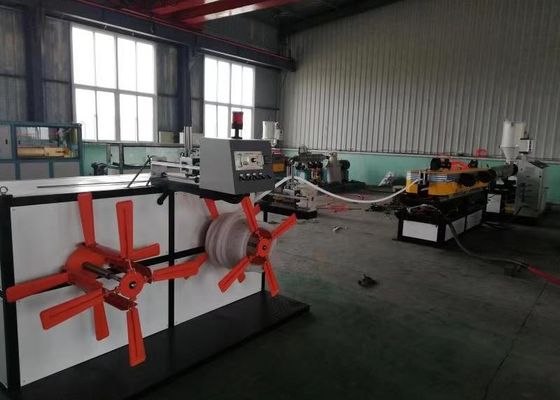 PVC PP PE Tek Duvar Oluklu Boru Ekstrüzyon Hattı 20kg / H Yapma Makinesi