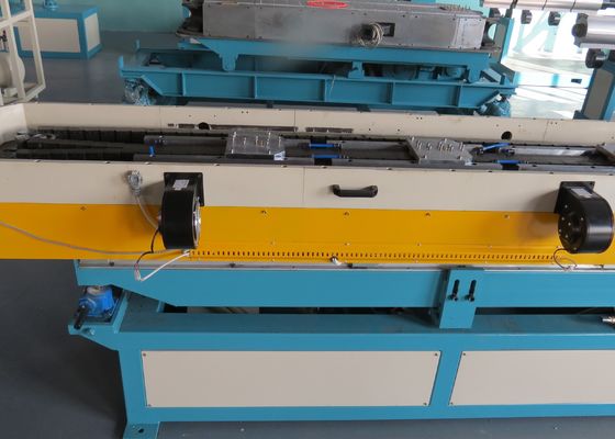 Dia 50mm PVC PP Oluklu Boru Ekstrüzyon Hattı Su Soğutma 20m / Dak