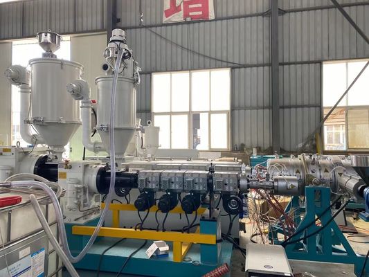Üç Katlı PE Plastik Boru Üretim Hattı Damla Sulama Suyu Temini Enerji Gaz Borusu