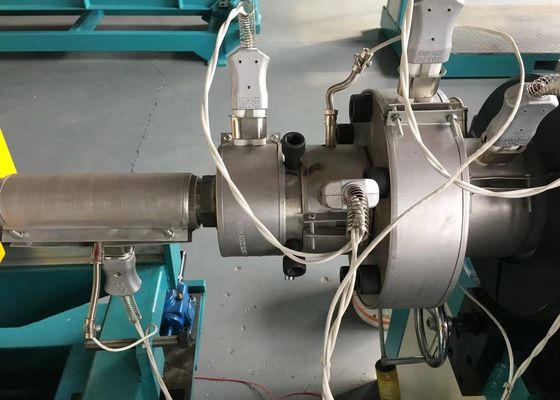PP PE PVC EVA PA Plastik Tek Duvar Oluklu Boru Ekstrüzyon Hattı
