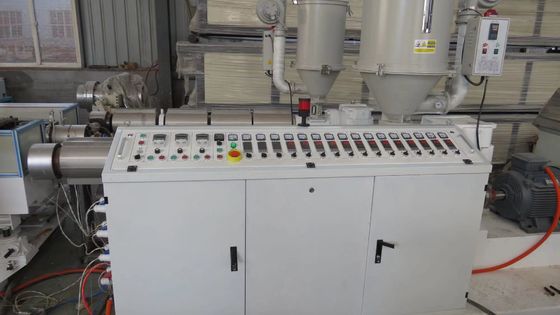 10-20 M/Dk PVC PE PP Tek Duvar Oluklu Boru Makinası