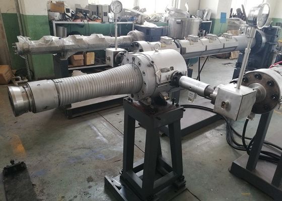 20-110mm HDPE PP Su Elektrikli Tek Duvar Oluklu Boru Ekstrüzyon Hattı