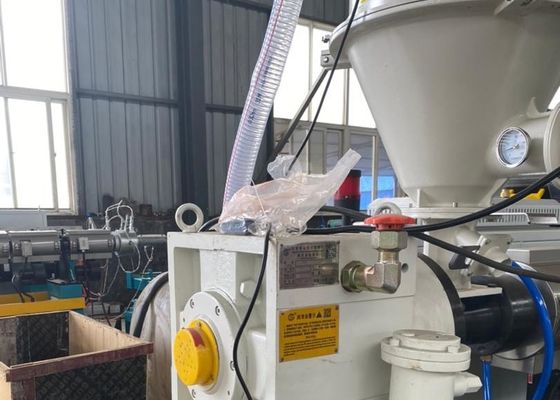 20-80kg / h PP PE PVC Boru Tek Vidalı Ekstruder Makinesi Makinası