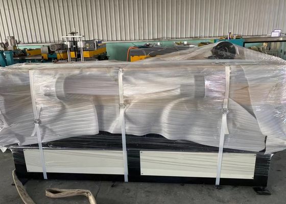 50-110mm Plastik PVC Tek Duvar Oluklu Uzatma Hattı PLC Kontrolü